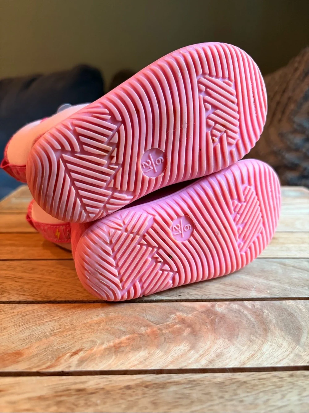 Jan & Jul fall / winter pull on waterproof boots size 6T